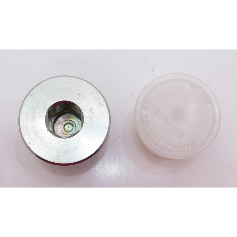 1'' BSP SOCKET HEAD BLANKING PLUG